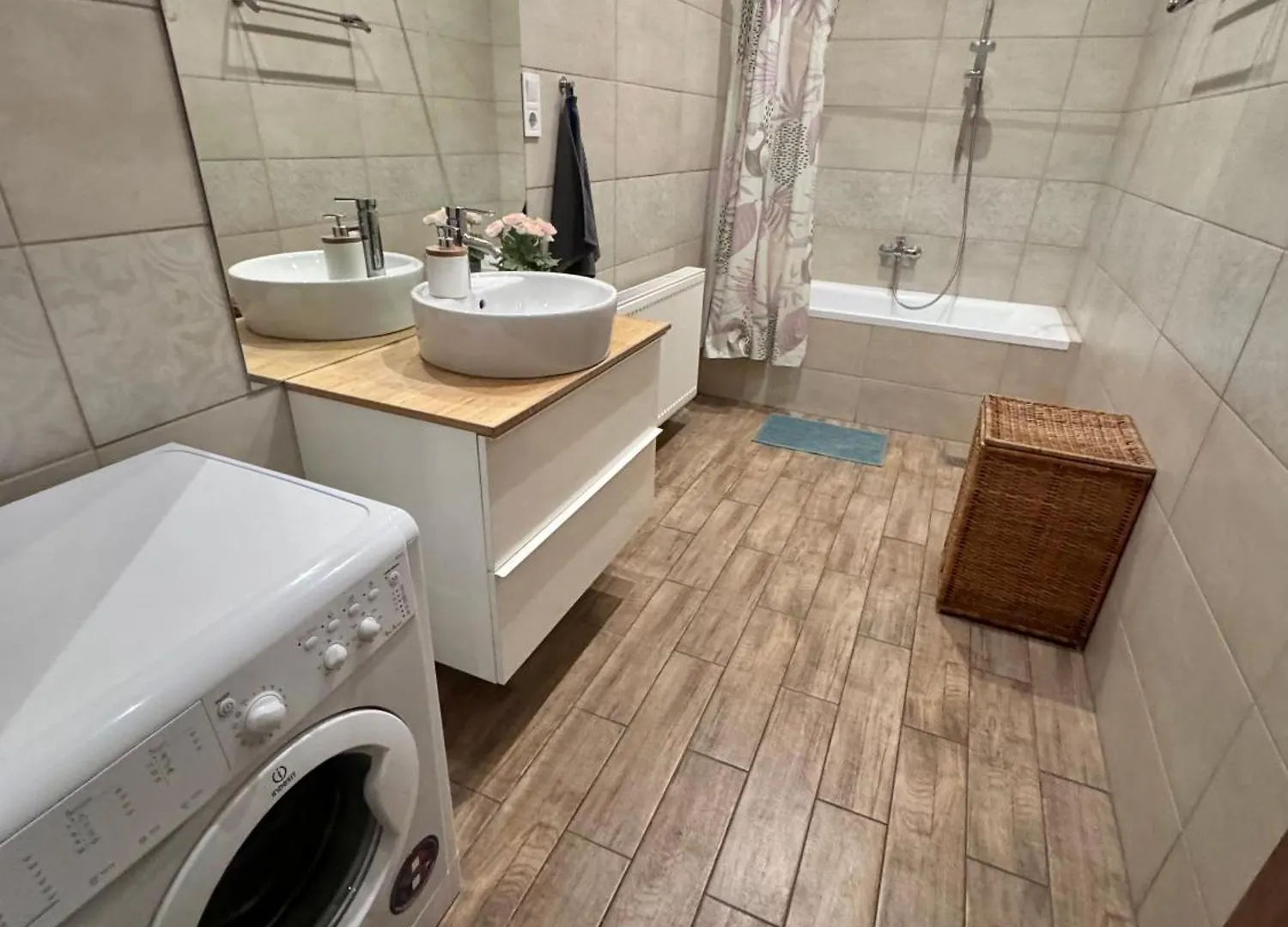 S6 - Apartment Promo Next To Gozsdu Garden Budapest 0*,
